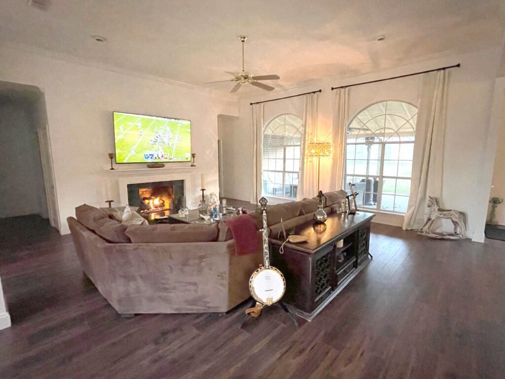 Real Interior Transformations 1 Real Interior Transformations 1
